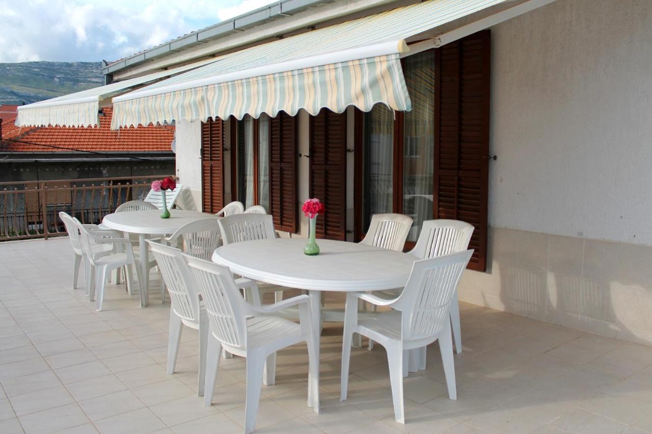 Apartments With A Parking Space Kastel Stafilic, Kastela - 5219 Exterior foto