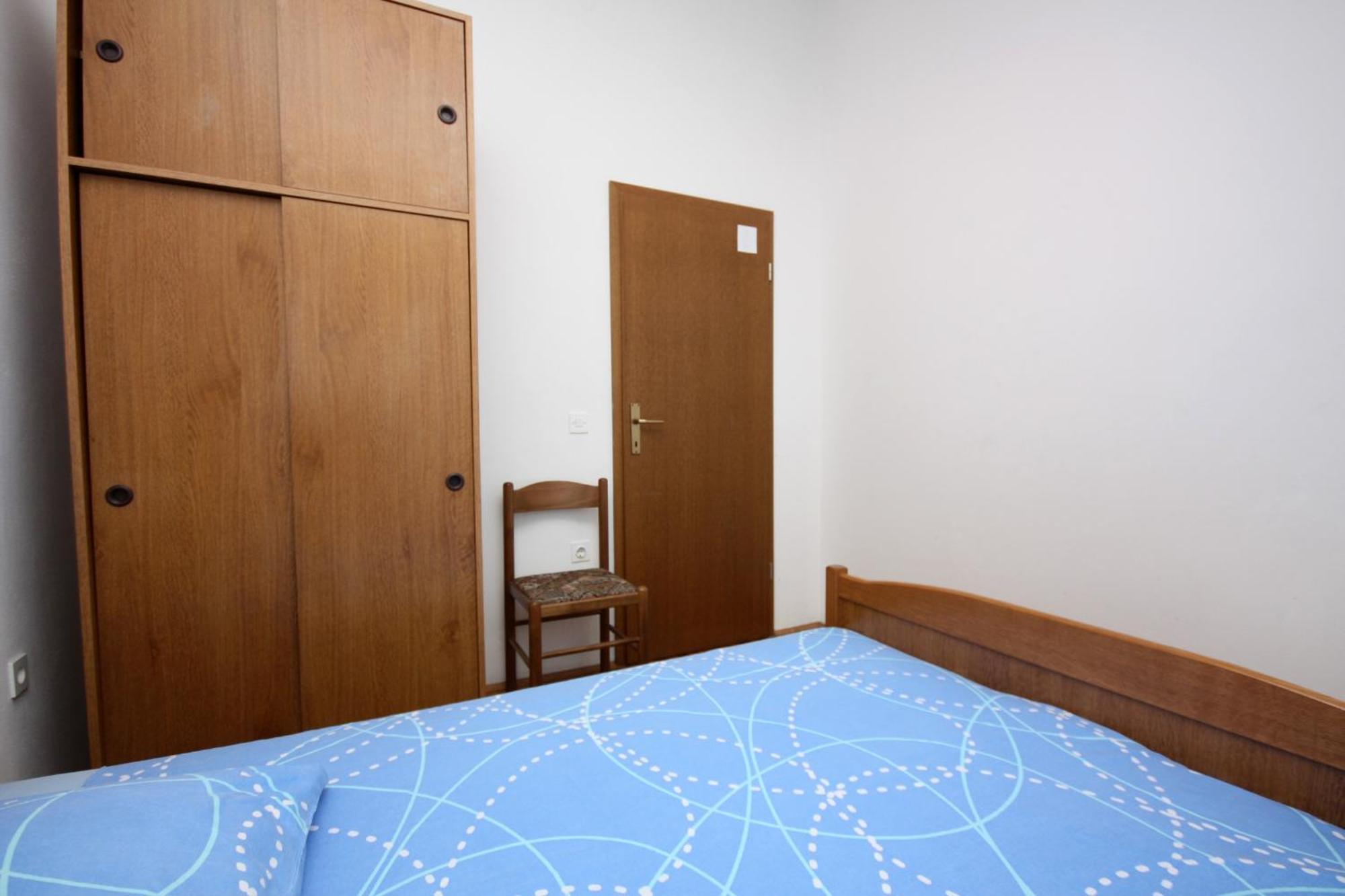 Apartments With A Parking Space Kastel Stafilic, Kastela - 5219 Habitación foto